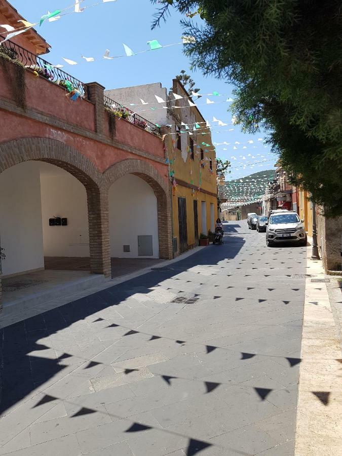 Il Cortile Villa Domus De Maria Eksteriør billede